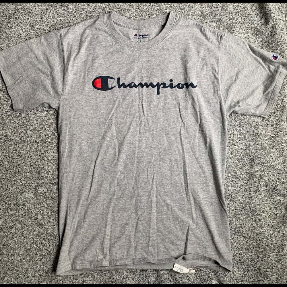 Mens Champion T-shirt - MEDIUM - Grey Shirt with Champion Graphic - Fitted Top